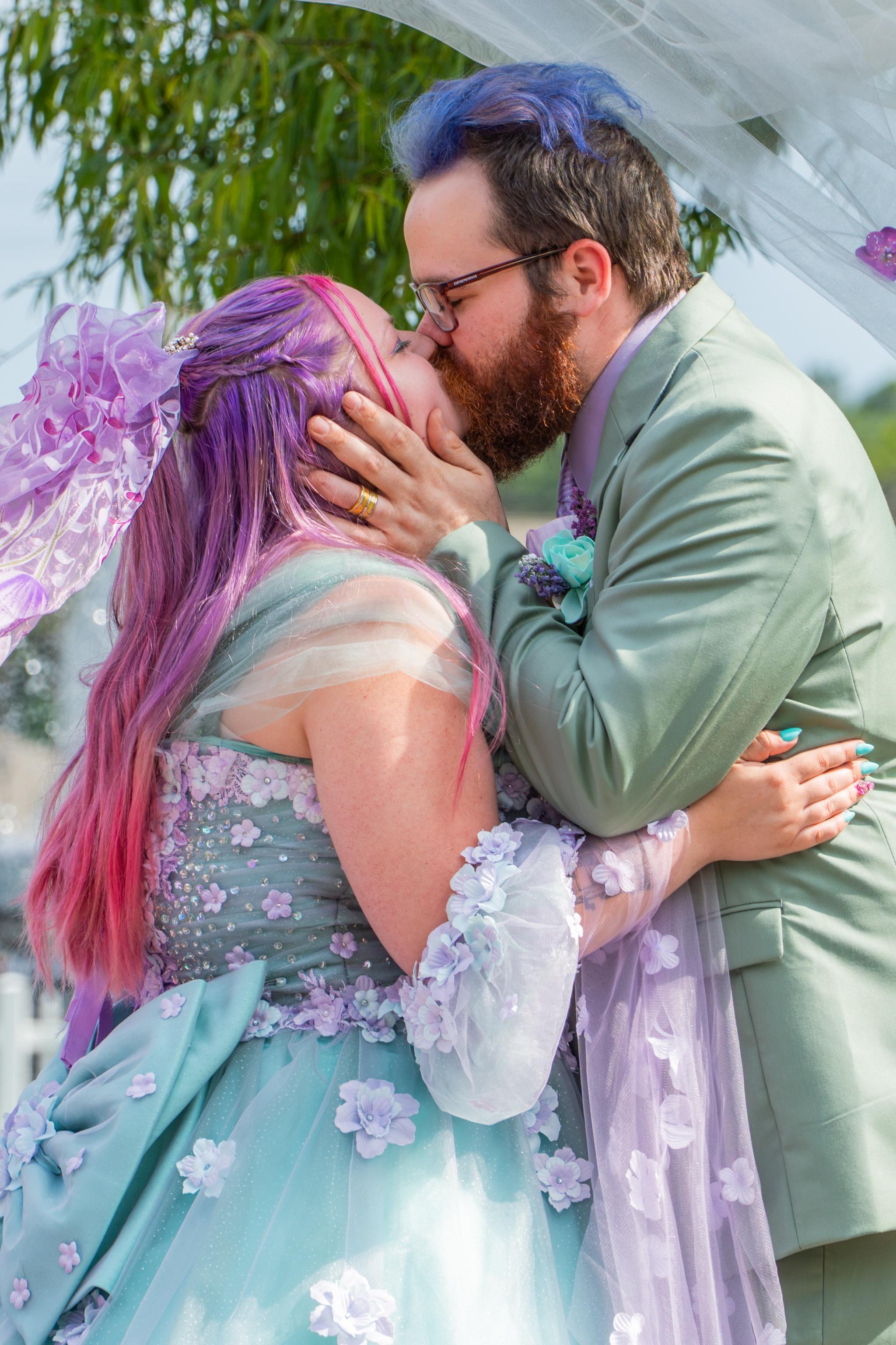 Whimsical Rip Tide Stables Wedding in Castle Hayne, NC | RoseWorks Photography