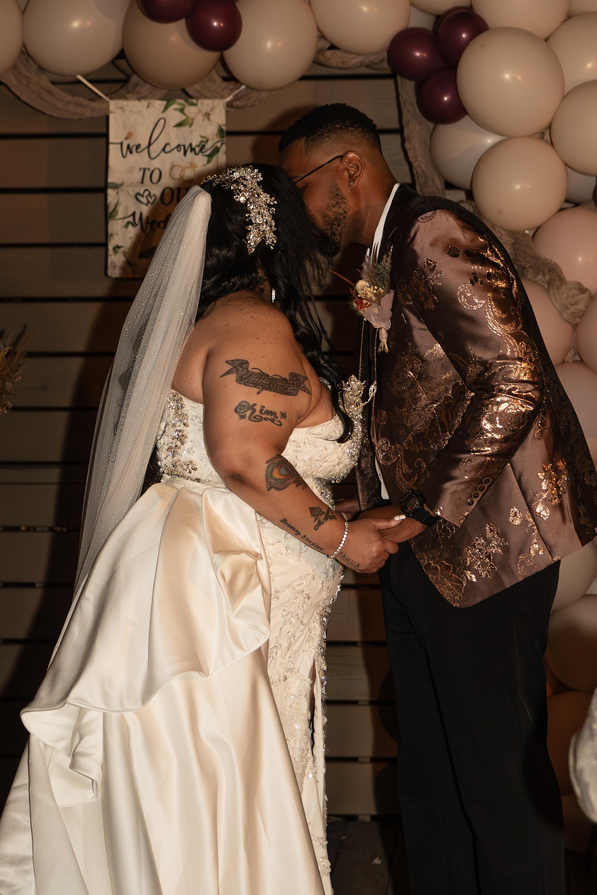 An Intimate Micro-Wedding at an Airbnb in Raleigh, NC: A Beautiful Celebration of Love